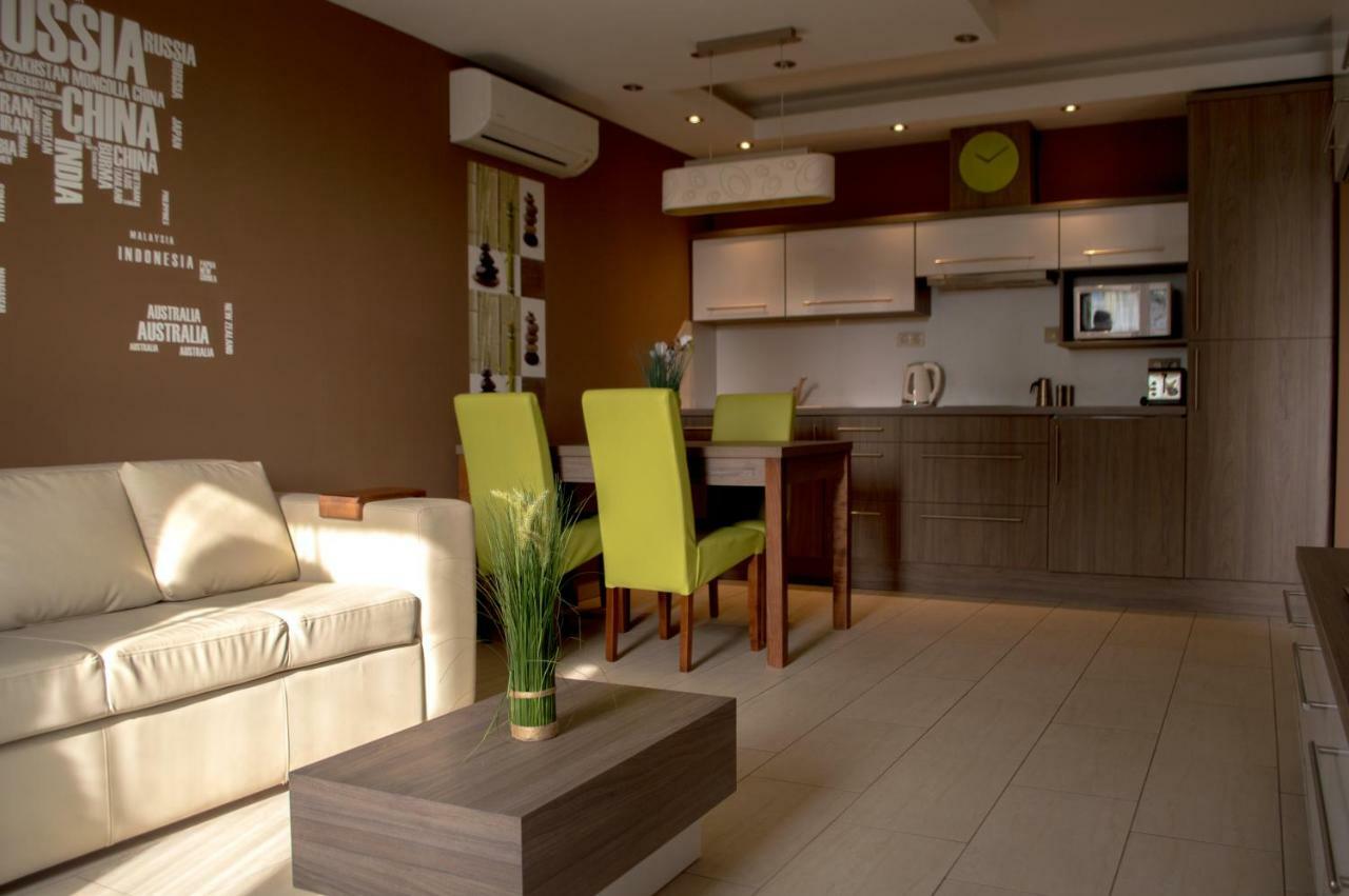 דירות Sárvár Platina Apartman מראה חיצוני תמונה