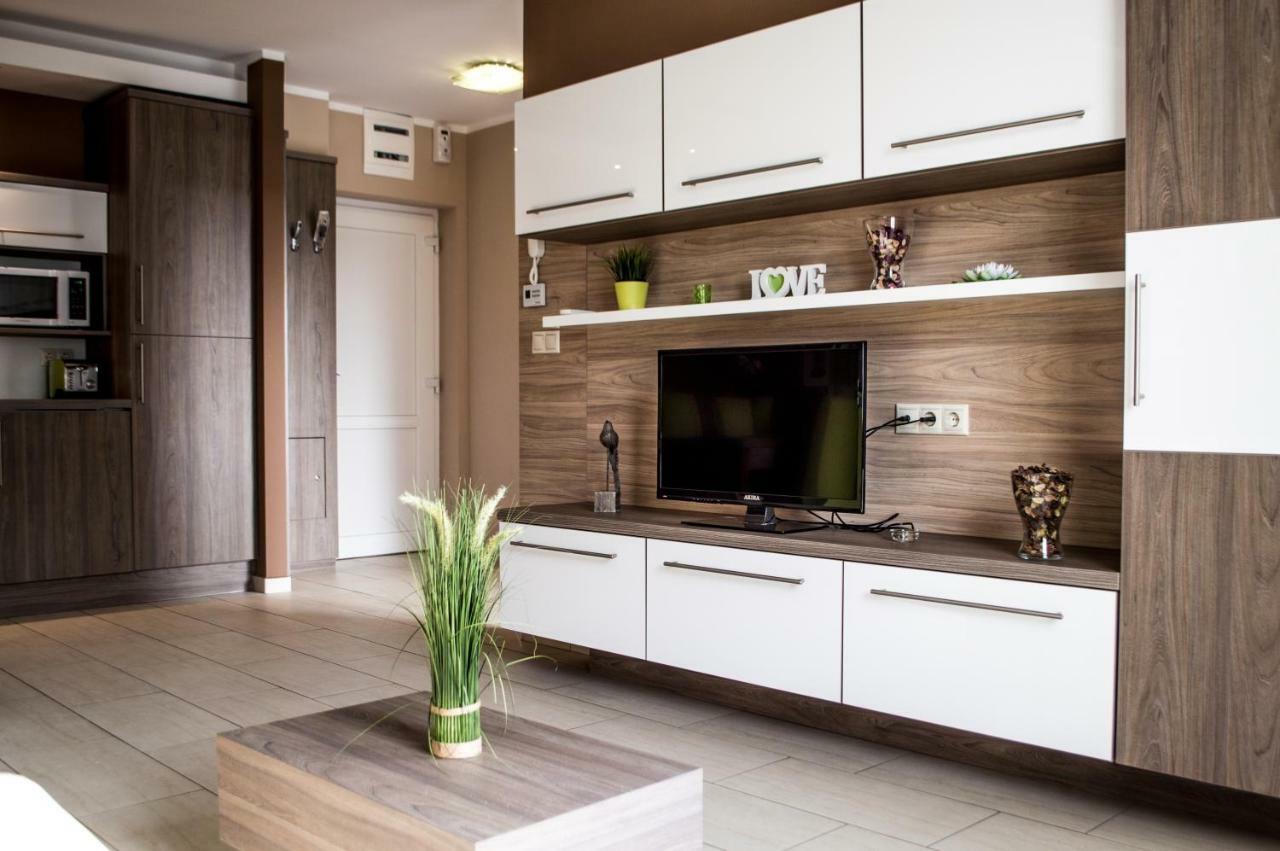 דירות Sárvár Platina Apartman מראה חיצוני תמונה